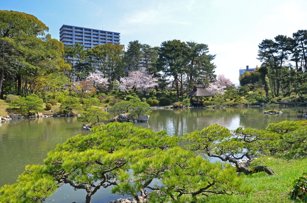Pond view of Shukkeien Garden in Central Hiroshima
ID 52821248 &copy; Haotian | Dreamstime.com.
