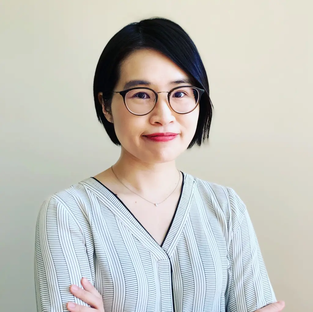 Ying-chen (Daphne) Chen.