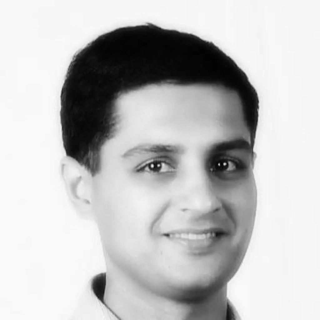 Badri Gopalan headshot.