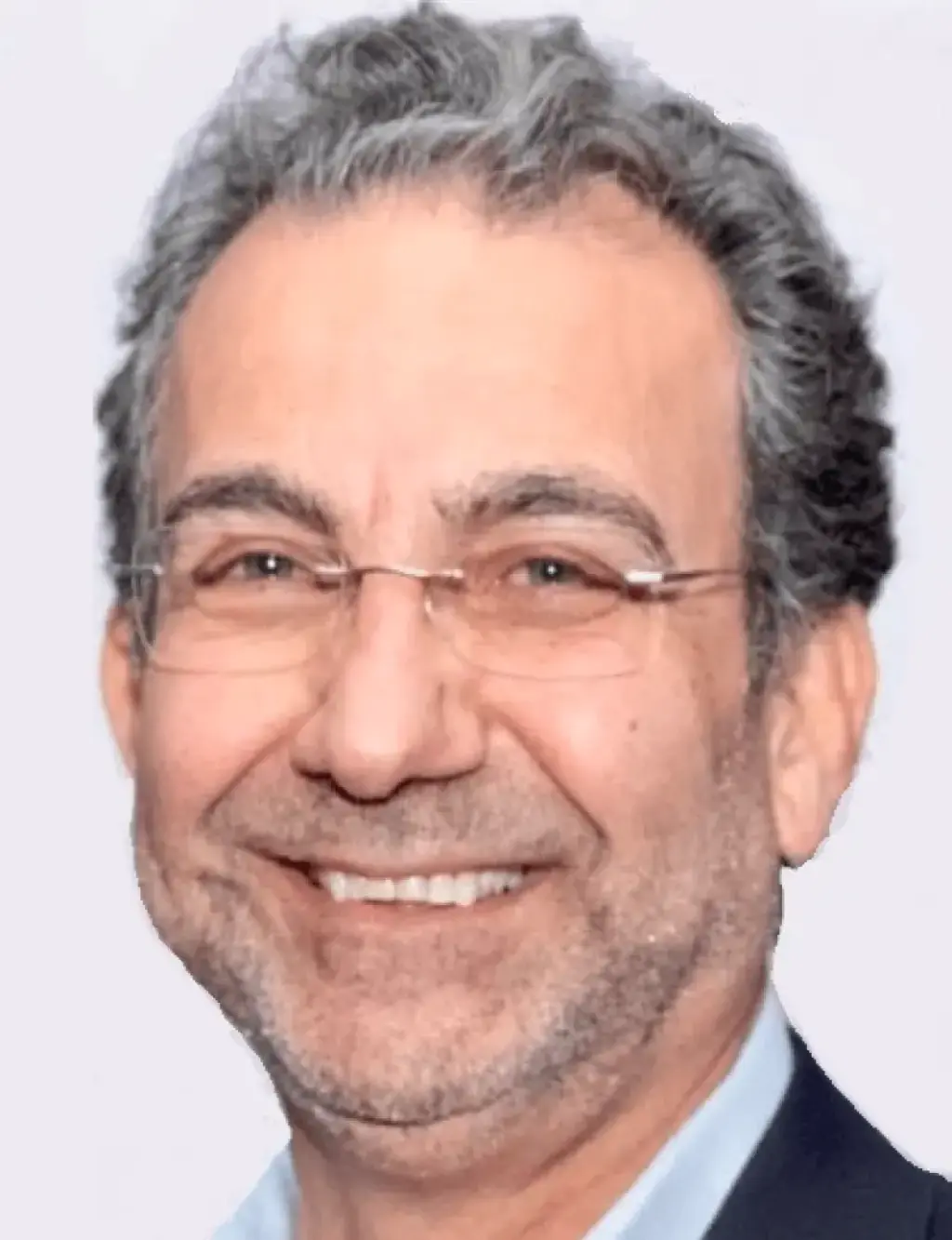 Mo Movahed headshot.