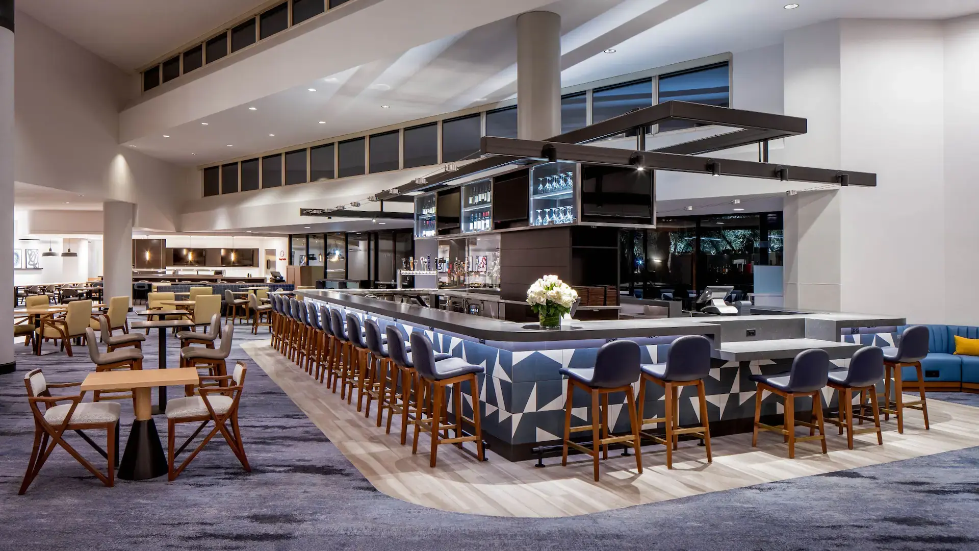Hyatt Regency Santa Clara Lobby Bar.