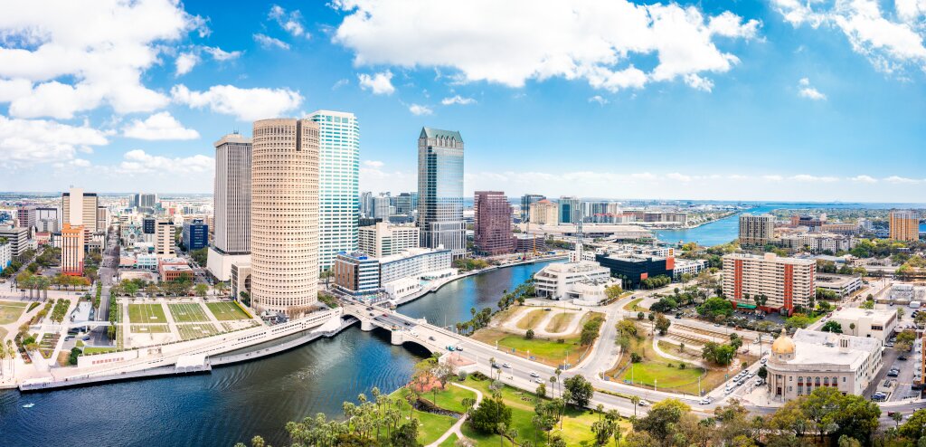 Tampa, FL, USA.
