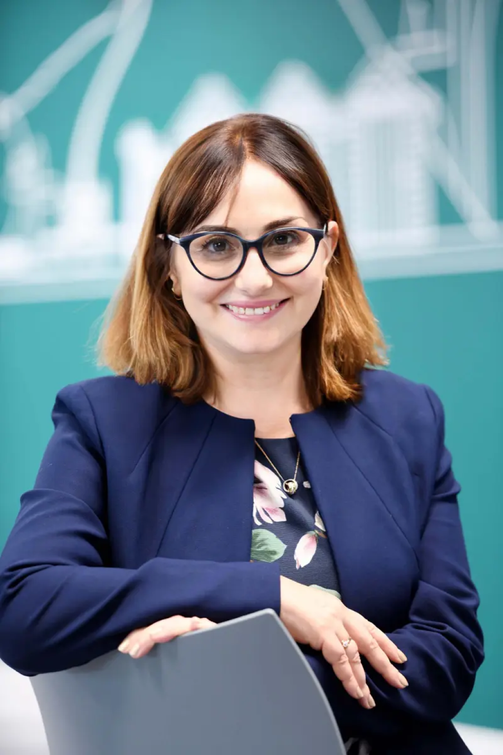 Dr. Chrisina Jayne.