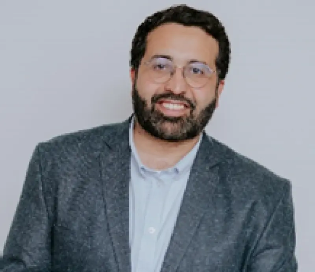 Dr. Abdulla Isa Al Abbasi.